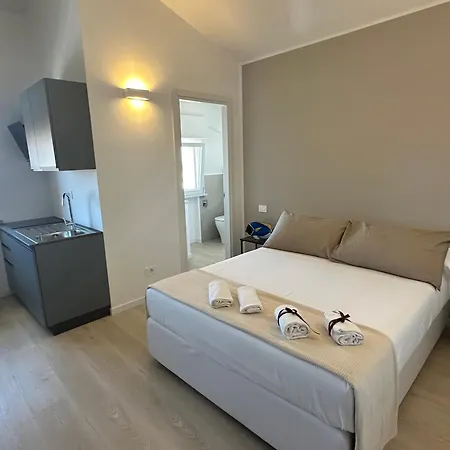 アパートホテル Portorecanaticamere - Loft Spontini *