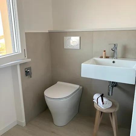 アパートホテル Portorecanaticamere - Loft Spontini ポルト・レカナーティ